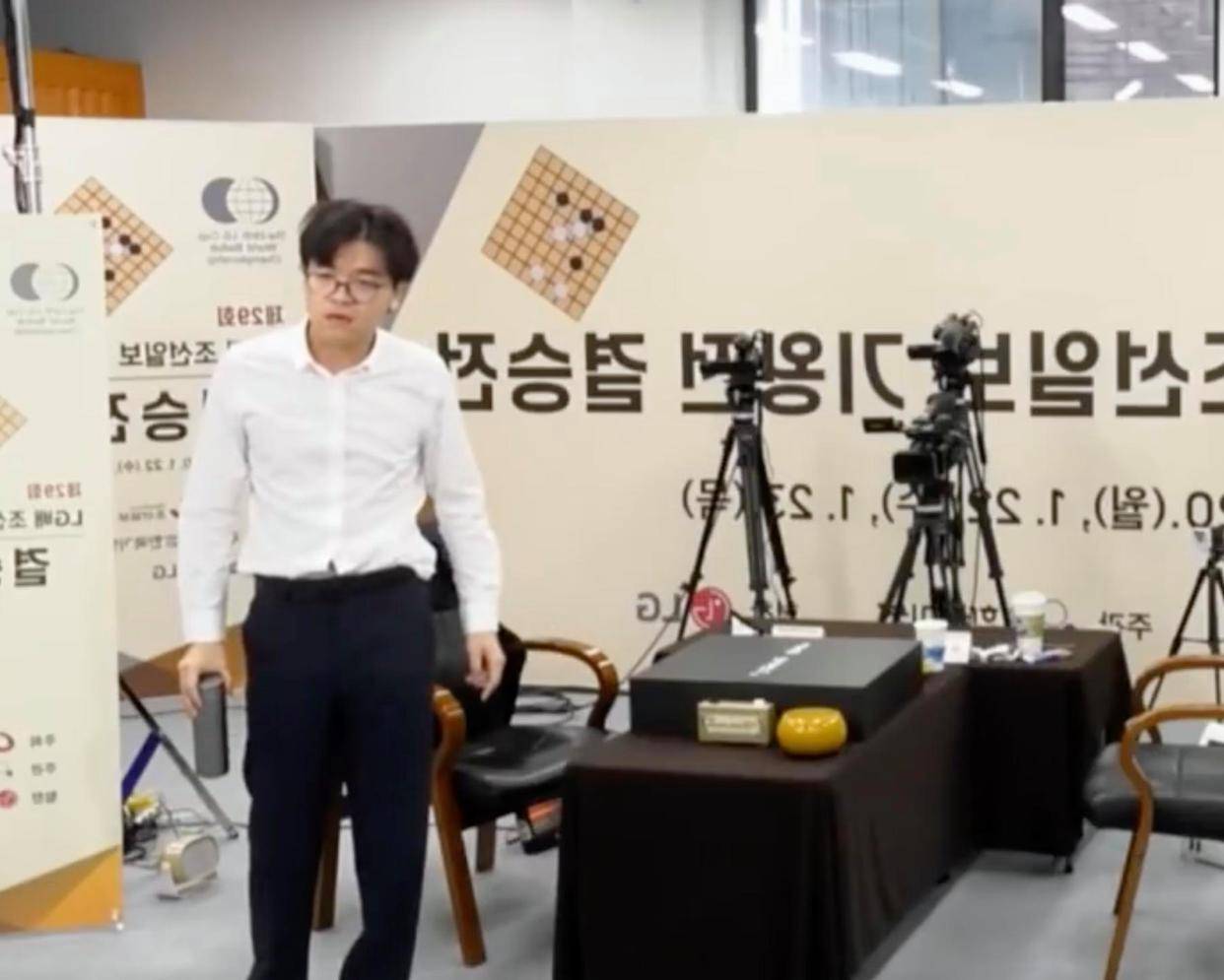 关于夺冠热门疲于应战，一轮未胜引争议的信息