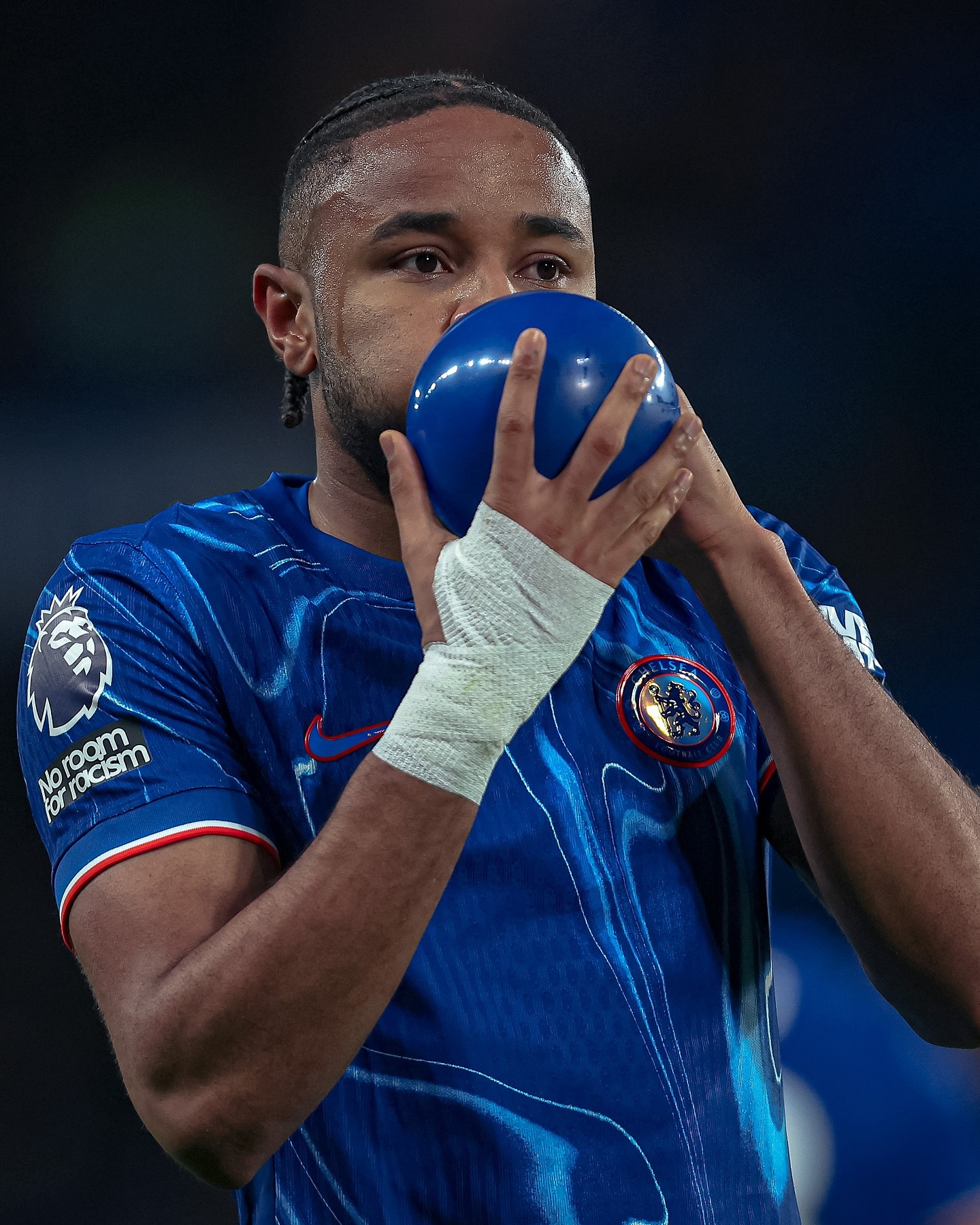 关于库里赛事官方发布势不可挡新规，切尔西争议不断！的信息